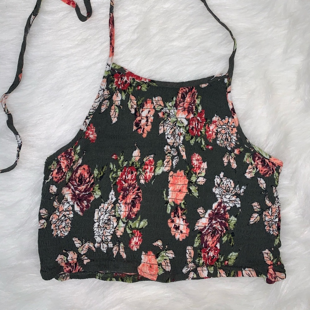 Halter top